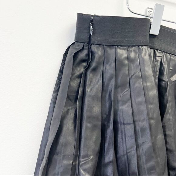 DKNY Jeans Plus Size Three Tiered Pleated Mini Skirt, Black Size 24 - Picture 5 of 9